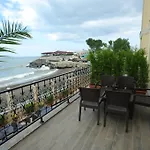 Vurna Butik 3*