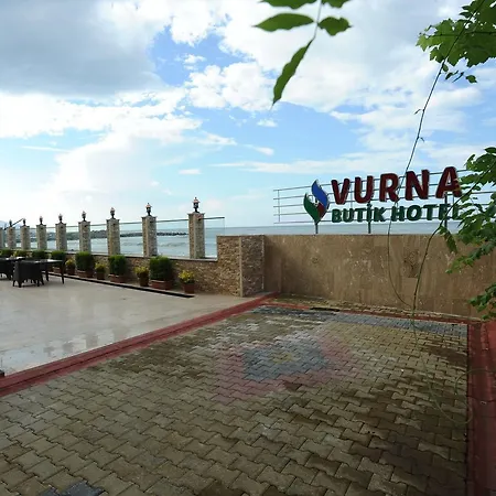 Hotel Vurna Butik 3*
