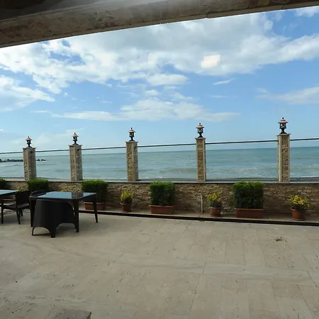 Ξενοδοχείο Vurna Butik