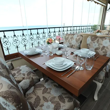 Hotel Vurna Butik 3*